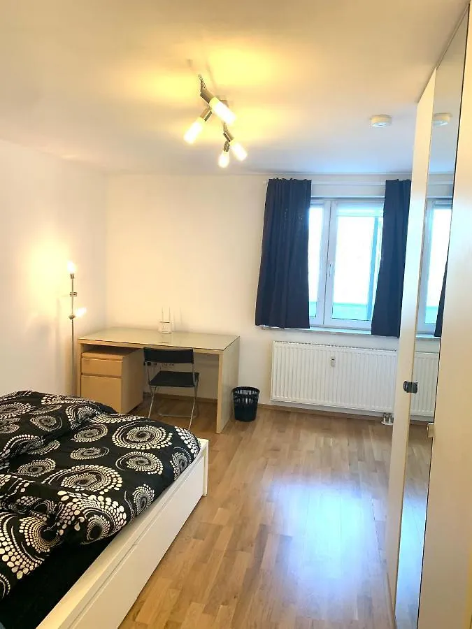 Cozy Flat , Near University , Wifi&Free Parking Řezno